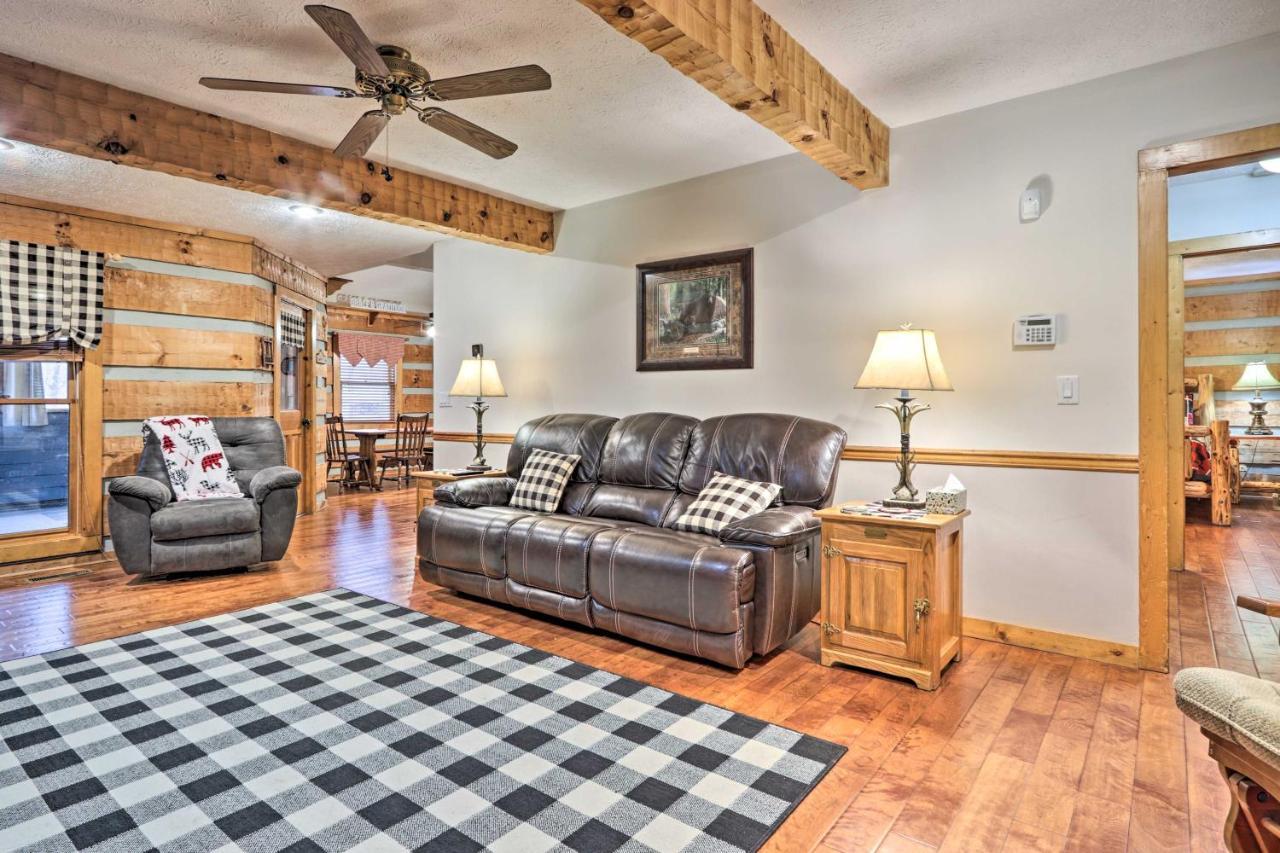 Pigeon Forge Cabin With Hot Tub, 12 Mi To Dollywood! Esterno foto